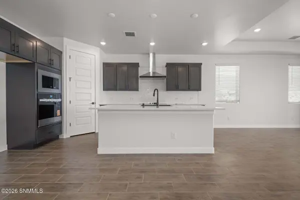 3712 Amsterdam ST, Las Cruces, NM 88012
