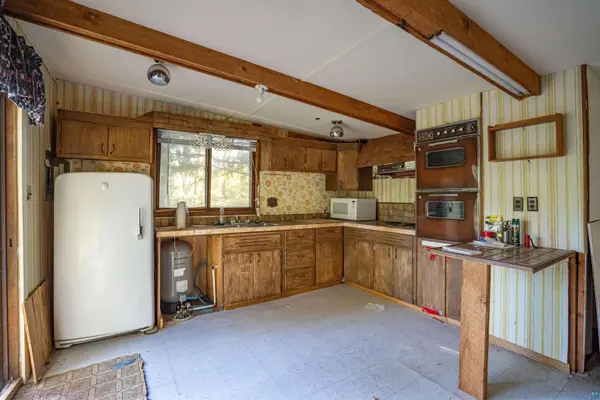 5222 Pontoon Bay Rd, Duluth, MN 55803