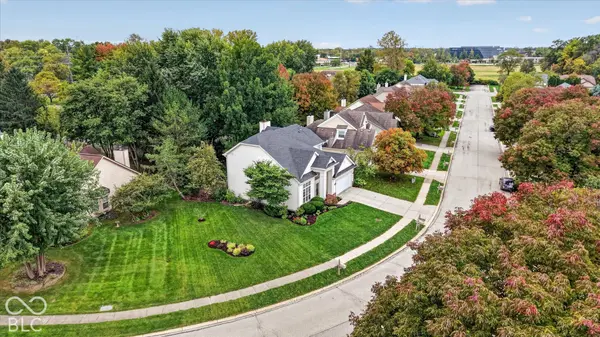 631 Burr Oak DR, Carmel, IN 46032