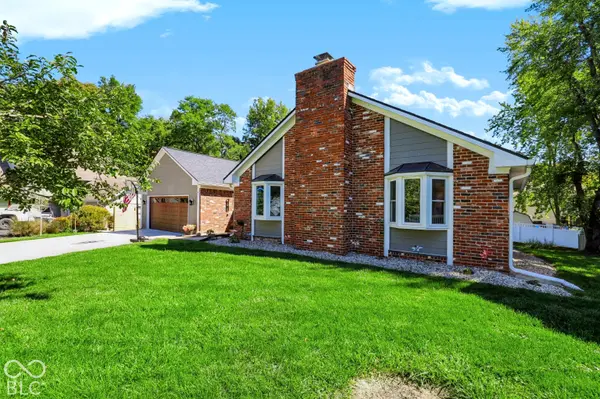 999 Shoreline CIR, Cicero, IN 46034