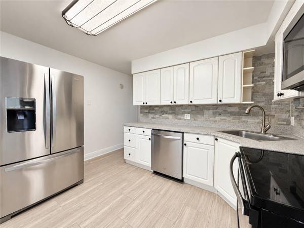 3204 W DE LEON ST #A, Tampa, FL 33609