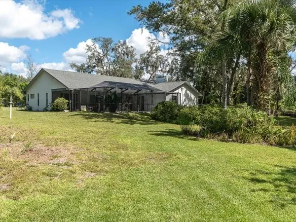 11211 PINE FOREST DR, New Port Richey, FL 34654