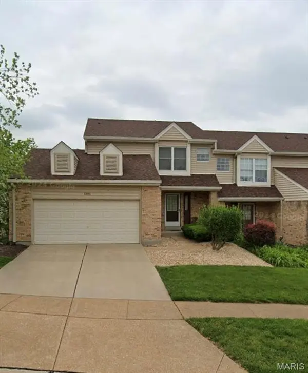17081 Sandalwood Creek DR, Wildwood, MO 63038