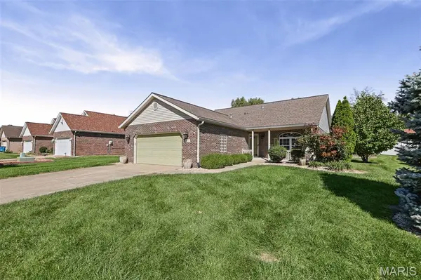 2255 Glenfield DR, Shiloh, IL 62221