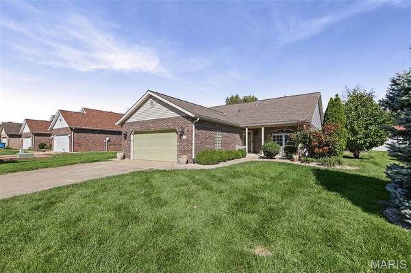 2255 Glenfield DR, Shiloh, IL 62221