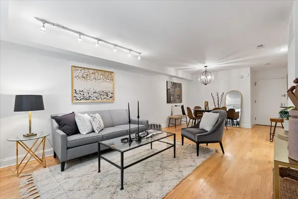 2045 N Larrabee ST #7102, Chicago, IL 60614