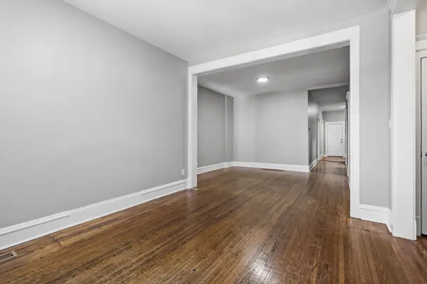 4319 W Jackson BLVD #1, Chicago, IL 60624