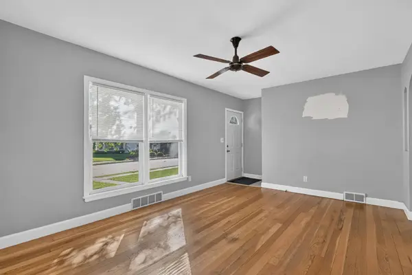 2630 Davie ST, Davenport, IA 52804