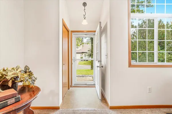 4068 Wilshire CIR #43, Shoreview, MN 55126