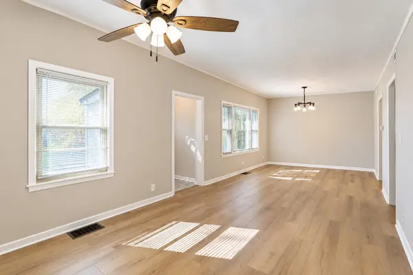 105 Amsterdam AVE W, Hollandale, MN 56045