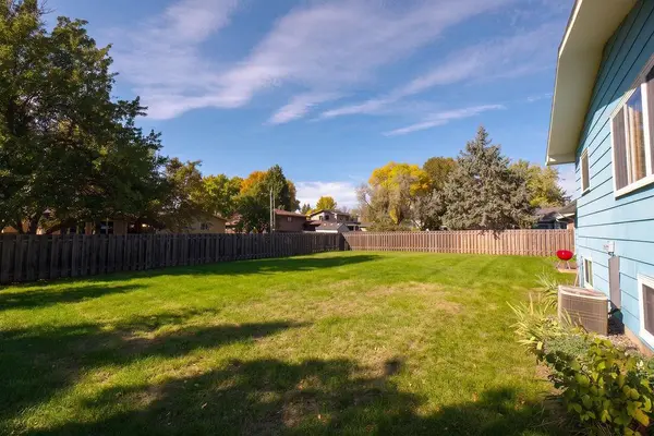2844 NE Longfellow RD N, Fargo, ND 58102