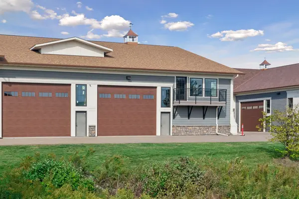 1490 Hamel RD #15, Medina, MN 55340