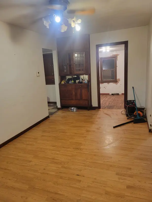 206 E Depue AVE, Olivia, MN 56277