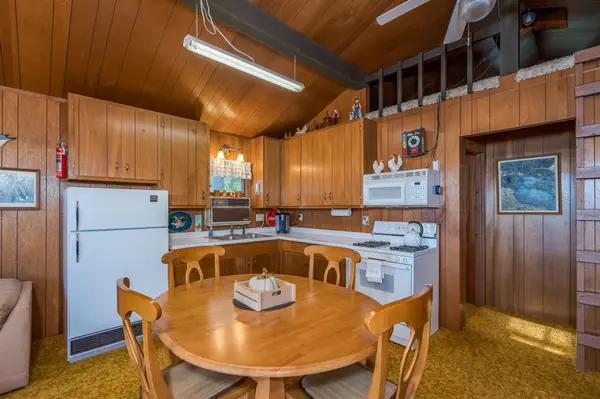 25076 Swedes Bay LN, Elysian, MN 56028