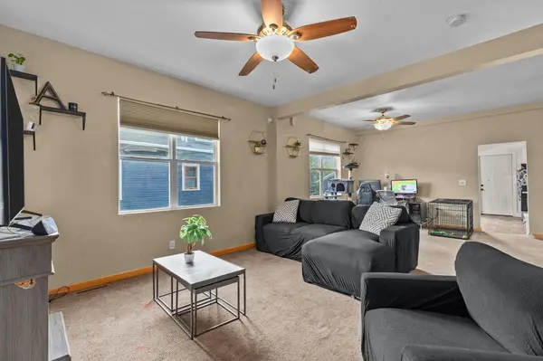 333 W 11TH AVE, Oshkosh, WI 54902
