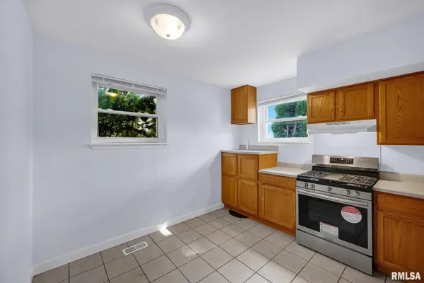 5054 N LAKESIDE PL, Peoria Heights, IL 61616