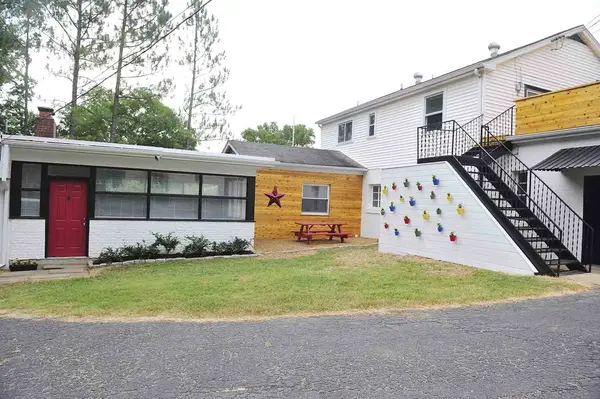 1111 McAlpine Ave, Nashville, TN 37216