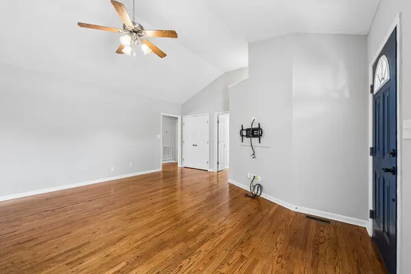 614 Lilycrest Dr, Gallatin, TN 37066