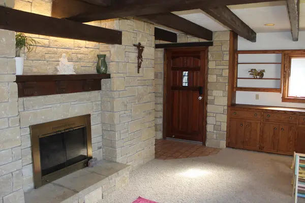 1710 Cotswold Ln, Winfield, KS 67156