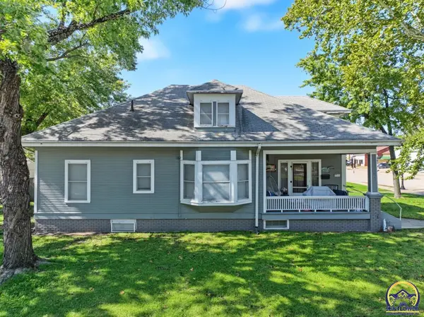 402 Bertrand, St. Marys, KS 66536