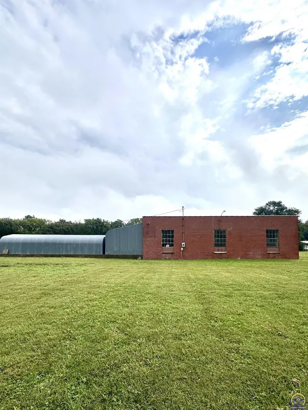 121 NE Liberty ST, Council Grove, KS 66846