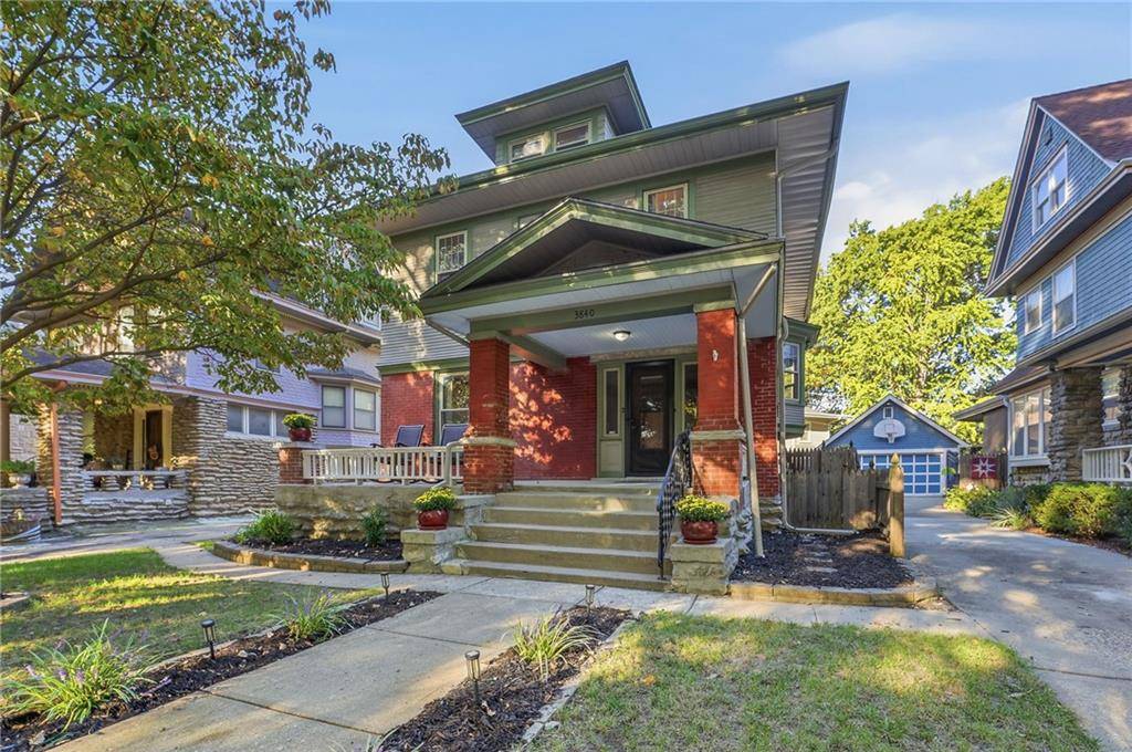 3840 Campbell ST, Kansas City, MO 64109