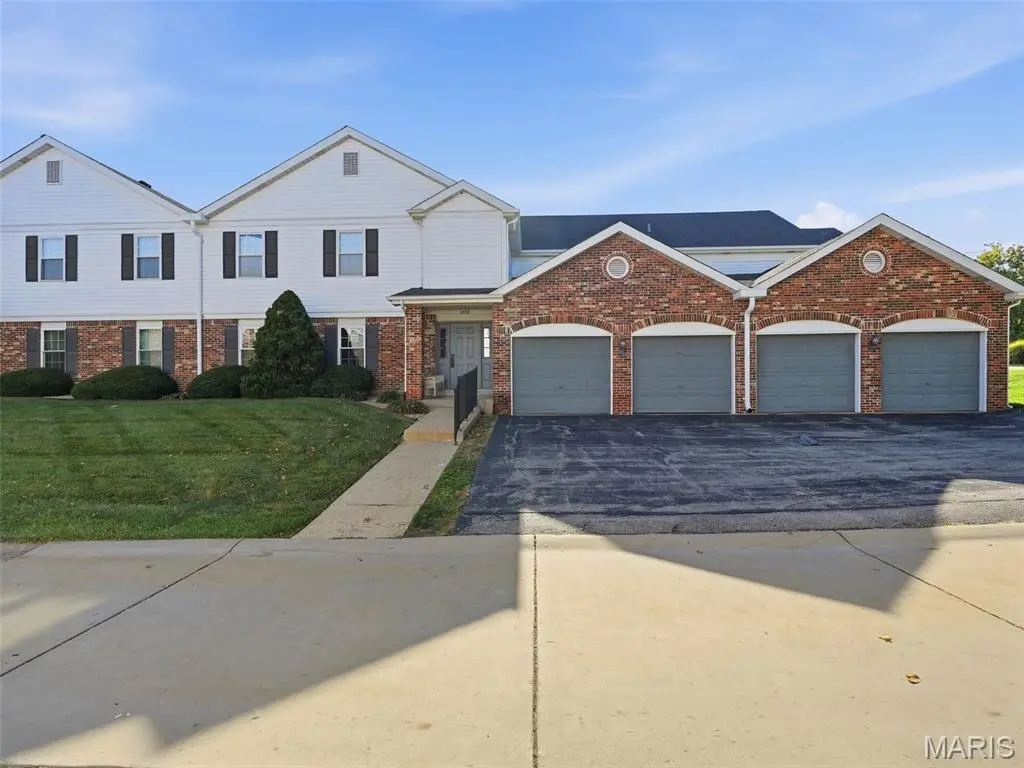 4308 Sunridge DR #B, St Louis, MO 63125