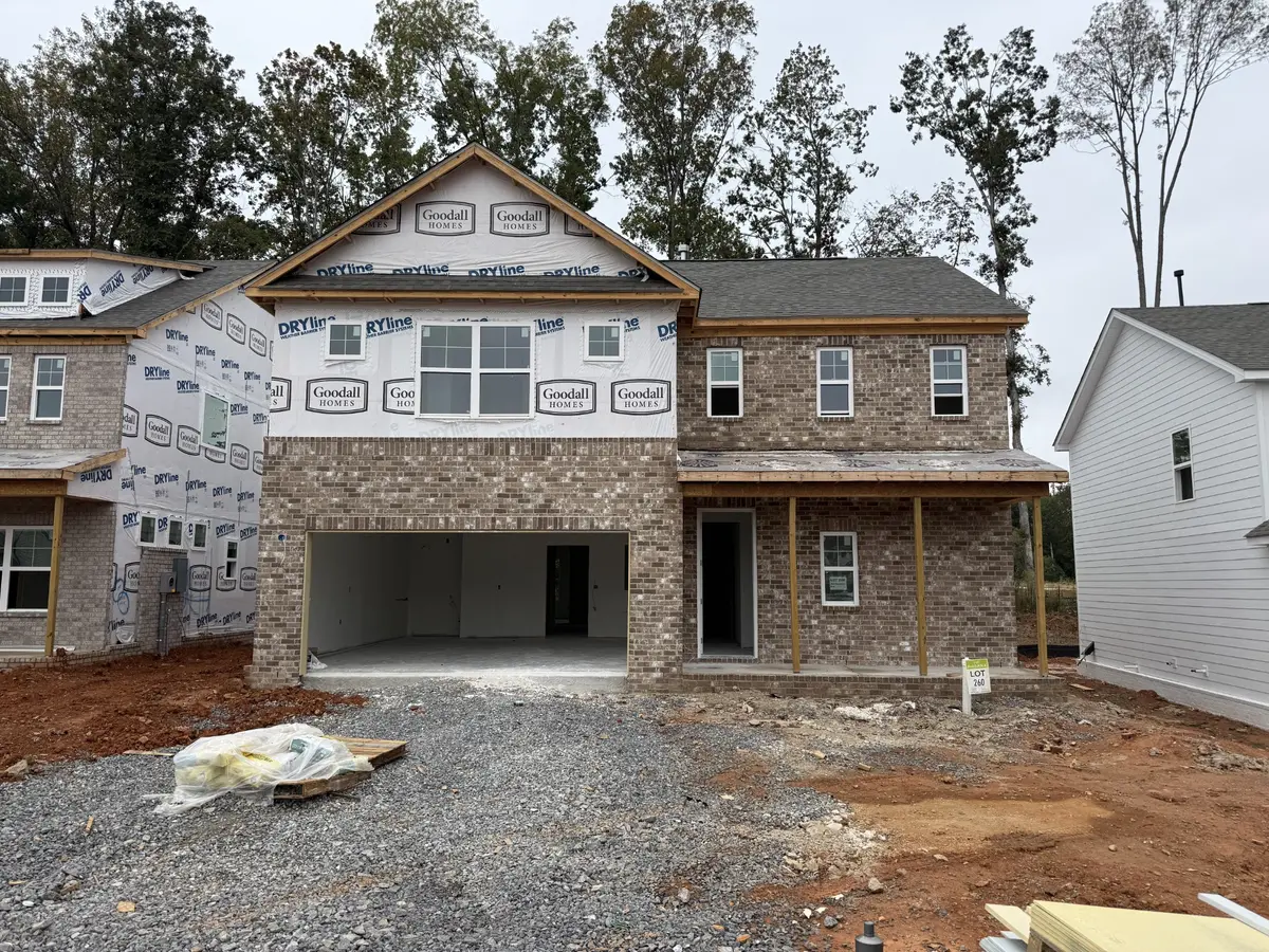 225 Hampshire Way, White House, TN 37188
