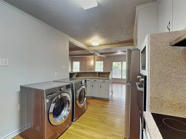 4124 Lovell Avenue, Fort Worth, TX 76107