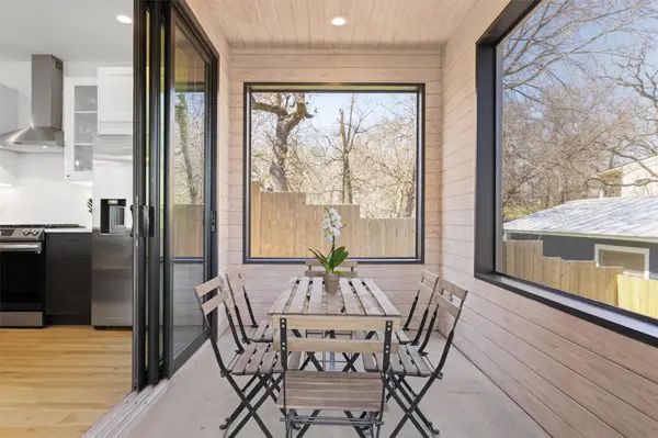 1202 Greenwood Ave, Austin, TX 78721