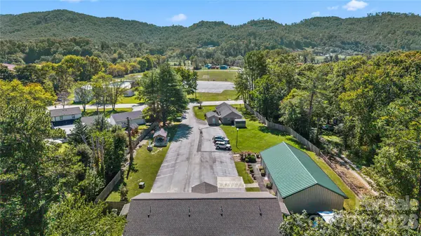 1589 Cane Creek RD, Fletcher, NC 28732