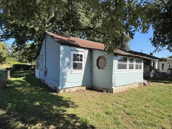 25093 Berry ST, Elkhart, IN 46514-3920