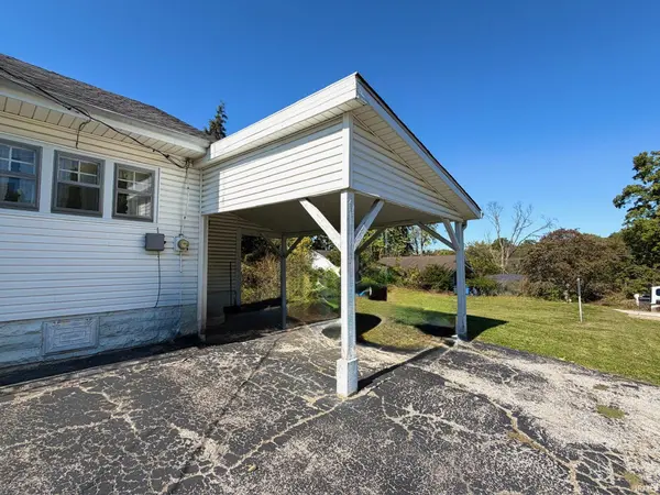 401 17th ST, Bedford, IN 47421