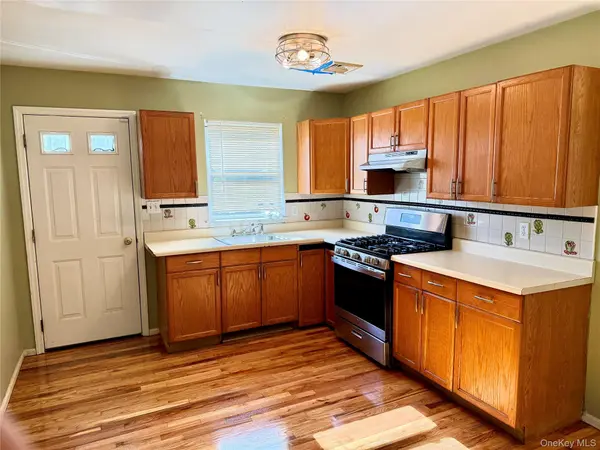 356 Woodfield RD, West Hempstead, NY 11552