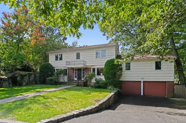 16 Cadillac DR, New Rochelle, NY 10804