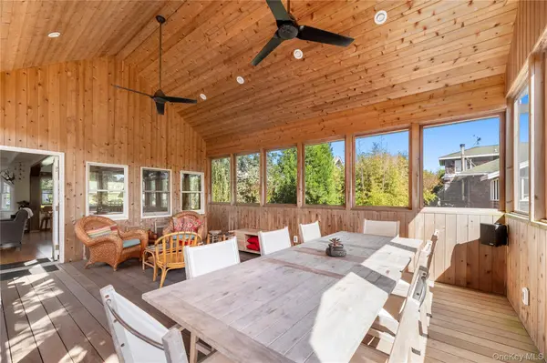 833 Evergreen WALK, Ocean Beach, NY 11770