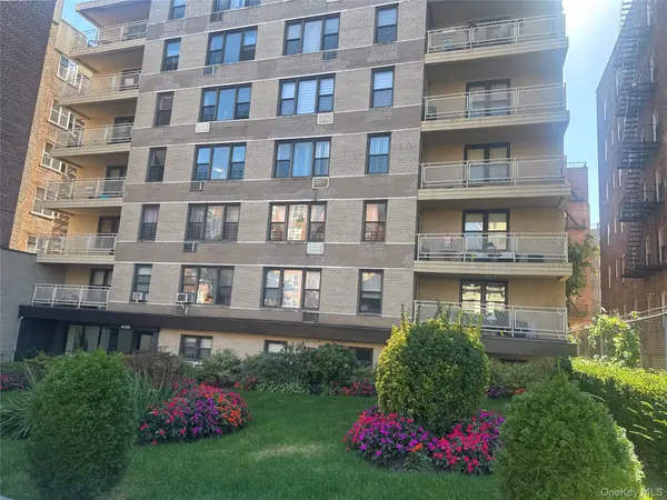 6550 Wetherole ST #2D, Rego Park, NY 11374