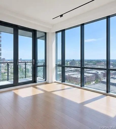 134-37 35th AVE #10A, Flushing, NY 11354