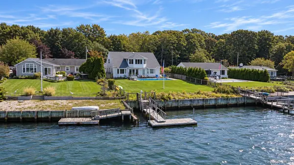 470 Goose Creek LN, Southold, NY 11971
