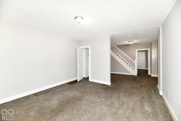 802 N Bradley AVE, Indianapolis, IN 46201