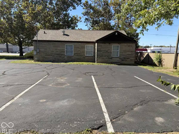 1109 N Shadeland AVE, Indianapolis, IN 46219