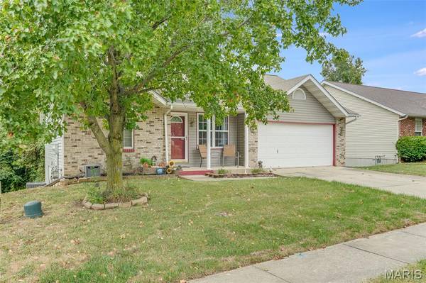 648 High School ST, Collinsville, IL 62234