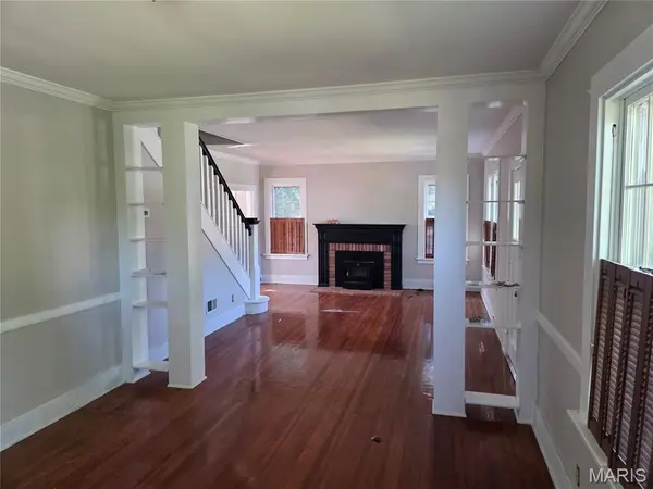 30 Royal AVE, Ferguson, MO 63135