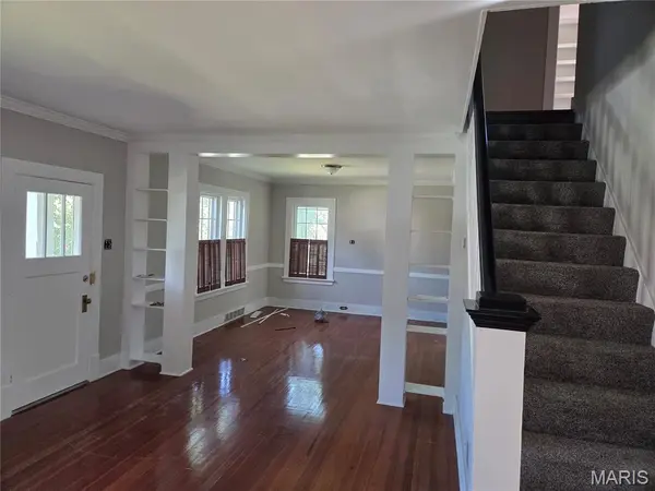 30 Royal AVE, Ferguson, MO 63135