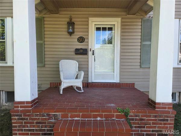 30 Royal AVE, Ferguson, MO 63135