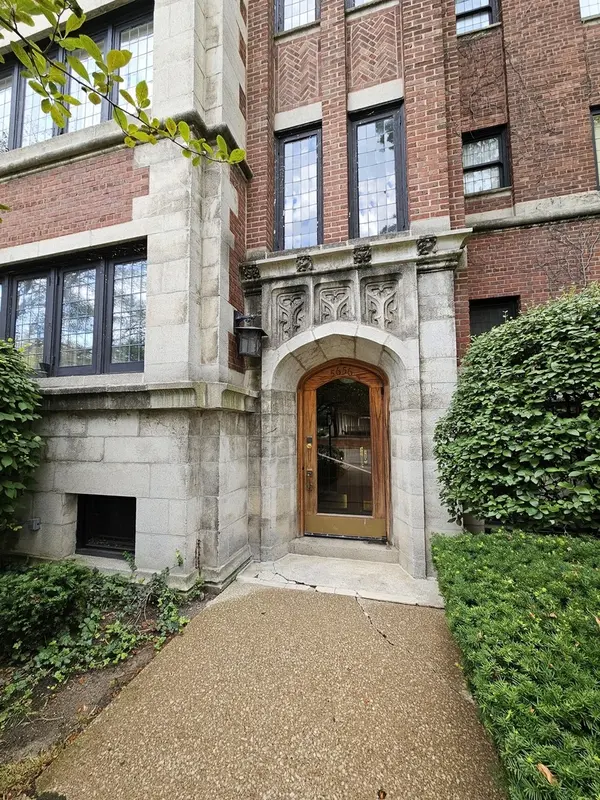 5656 S Dorchester AVE #1, Chicago, IL 60637