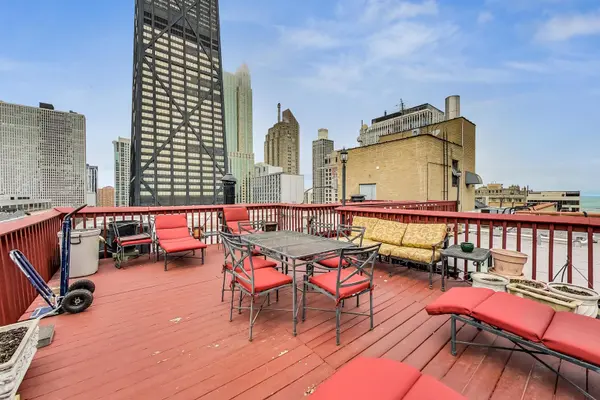 222 E Chestnut ST #9D, Chicago, IL 60611