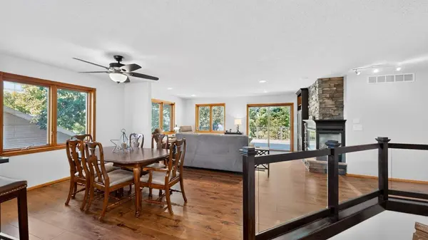 1419 Glendale Hills DR NE, Rochester, MN 55906