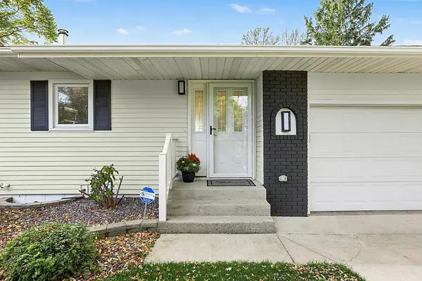 17605 Finch CT, Cold Spring, MN 56320