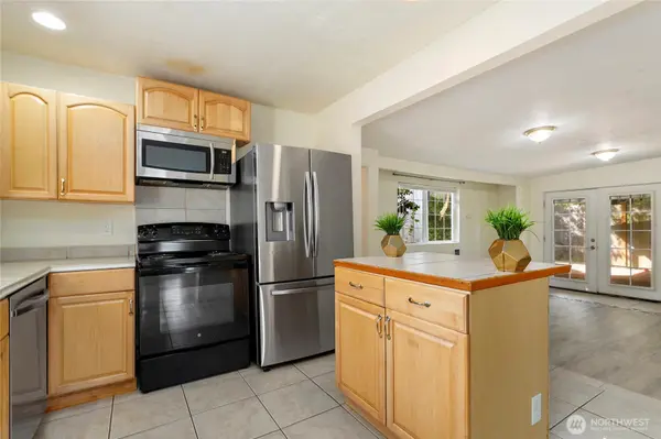 5434 McDacer AVE, Tacoma, WA 98404